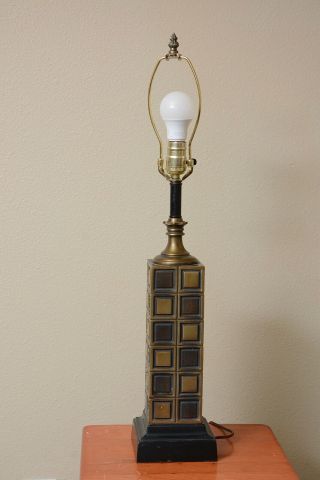 Vintage Mid Century Laurel Lamp Co.  Brass Chess Piece Table Lamp Orig.  Finial