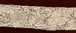 Short Length Of Bizarre Silk Binche Bobbin Lace Edging,  Early 1700s