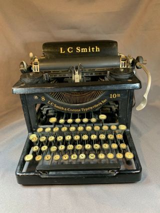 Vintage 1936 L.  C.  Smith Typewriter 8 - 10 E424