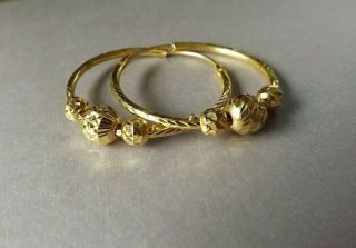 Vintage Fine 18k Yellow Gold Etched Hoop Earrings,  Girl Teenager Woman