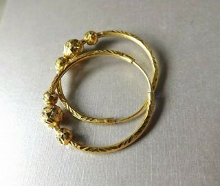 Vintage Fine 18k Yellow Gold Etched Hoop Earrings,  Girl Teenager Woman 3