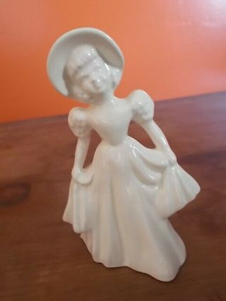 Vtg.  Florence Ceramic Girl Figurine Kay Unmarked Garage Figurine Made In U.  S.  A.