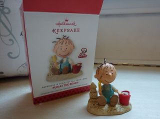 Hallmark Ornament Happiness Is Peanuts All Year Long Fun At The Beach 1st Pigpen