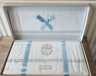 Boxed Vintage Irish Linen Lace Sheet & Pillow Case Set - 70/104
