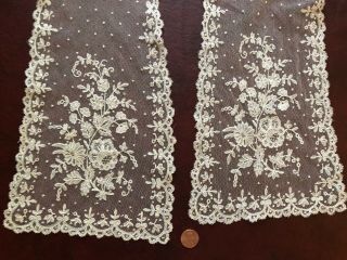 19th C.  Brussels Bobbin Lace Applique Scarf With Floral Bouquets Costume