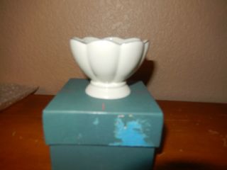 Lenox Small Pedestal & Scalloped Ivory Bone China Bowl/egg Cup W/ Gold 24k Trim