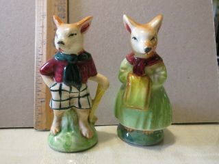 VINTAGE Ceramic FOX Salt and Pepper Set Hand Painted Mr.  and Mrs.  Fox Awesome 3