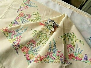 Vintage Hand Embroidered Tablecloth/ Flower & Gardens