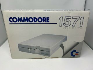 Vintage Commodore 1571 Disk Drive - - Commodore 128 Or 64