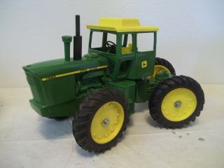Vintage 1/16 Scale John Deere Long Stripe 7520 4wd Tractor With Cab (repainted)