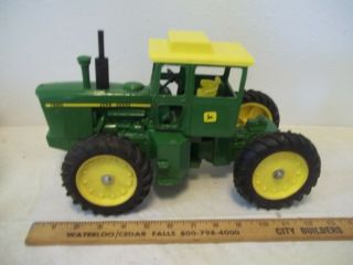Vintage 1/16 Scale John Deere Long Stripe 7520 4WD Tractor With Cab (Repainted) 2