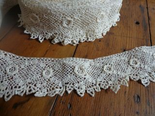 Antique Vintage Irish Crochet Cream Lace Trim Scalloped 4 Yds.