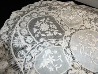 ANTIQUE FRENCH NORMANDY PATCHWORK LACE OVAL DOILY & 4 ROUND COASTER DOILIES 3