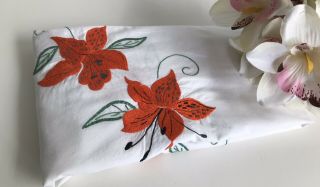 Vintage Heavily Hand Embroidered Tiger Lily Tablecloth Linen Oriental Lily