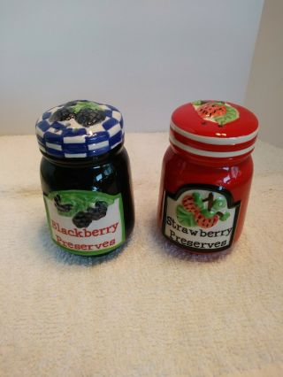 Collectible Salt And Pepper Shakers Preserves