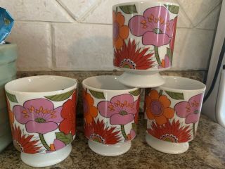 Set Of 4 Vintage Coffee Mugs Cups Pedestal Base Floral Flowers Design Japan