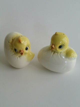 Chick Chicken Egg Salt And Pepper Shakers Vintage Japan Shell Very Cute
