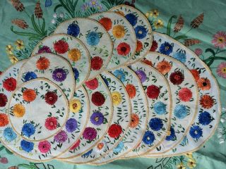 Vintage Hand Embroidered Doily Coaster Place Mat Set Colourful Florals