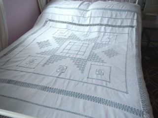Antique Edwardian White Linen Double Bed Spread With Lovey Drawn Thread Work
