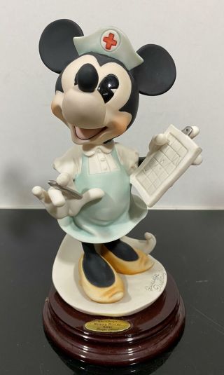 Vtg Giuseppe Armani Walt Disney Minnie Mouse Nurse Art Statue Sculpture Figurine