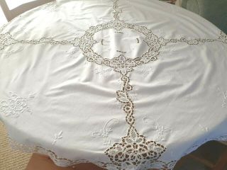 Vintage Round Tablecloth - Lace Hand Embroidered - 100 Cotton 126 Cm