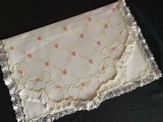 GORGEOUS VINTAGE HAND EMBROIDERED NIGHTDRESS CASE PRETTY FLORALS/BOBBIN LACE 2