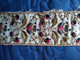 Antique/vintage Embroidered Silk Dress Trim Scalloped Metallic Accents 28 "