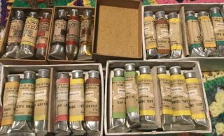 5 Boxes Of Vintage Winsor & Newtons Student & Scholastic Oils.