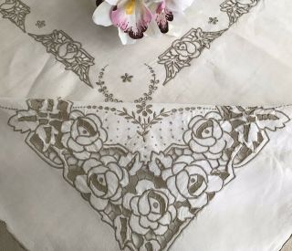 Vintage Linen Roses Hand Embroidered Tablecloth Arts & Crafts Mission Nouveau 3