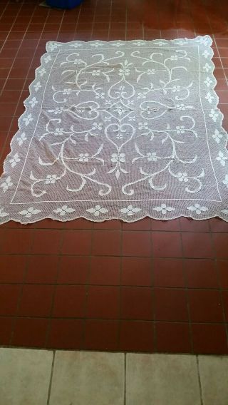 Vintage Crochet Cotton Lace Tablecloth Or Bedspread Cream White