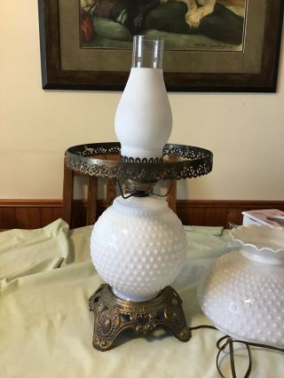 VINTAGE EF&EF Industries table LAMP Large Milk Glass HOBNAIL 338 Vintage 1970 2