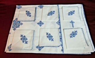 GORGEOUS Vtg Linen Tablecloth 37 