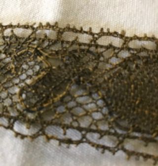 Antique French Linen And Gilt Thread Gold Lace Trim: 2 Yd - 18 Inch
