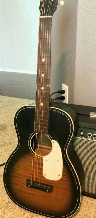Vintage Silvertone Model 319 Acoustic Guitar - Sunburst - Made In Usa - Vg