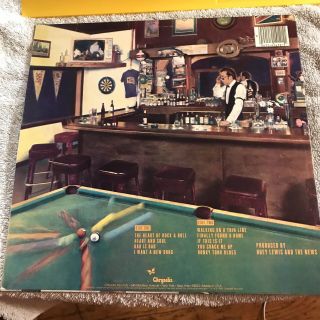 Huey Lewis and the News Sports LP 83 CHRYSALIS FV 41412 PLAYS EX VG,  /VG,  (2) 2