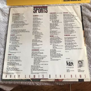 Huey Lewis and the News Sports LP 83 CHRYSALIS FV 41412 PLAYS EX VG,  /VG,  (2) 3
