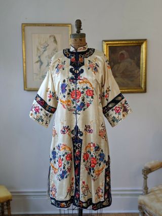 Vintage Chinese Silk Embroidered Robe 1950s Silk Pajamas Boudoir Dress Jacket