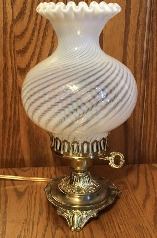 Vintage Fenton Art Glass French Opalescent Spiral Optic Boudoir Lamp R5