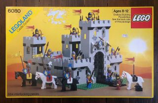 Vintage Lego Lion Knights 6080 King 