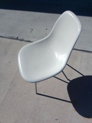 Vintage Herman Miller Eames Fiberglass Chair From Clemson Architecture School