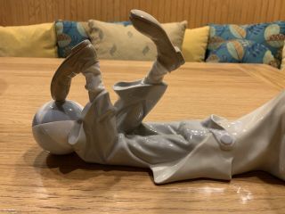 Vintage Retired Lladro Clown with Ball Large Figurine 2