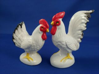 Vtg White Rooster Salt Pepper Shakers Dee Bee Co.  Labels Hand Painted Japan Evc