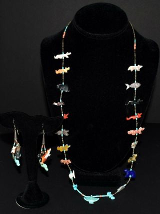 Vtg Raymond Gasper Zuni Native American Carved Stone Fetish Necklace & Earrings