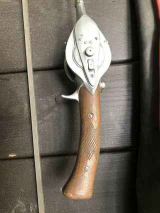 Vintage Hurd Caster Fishing Reel Rod Serial 14183 Walnut Pistol Grip