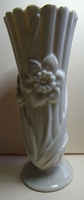 Vintage Lenox Ivory Daffodil Porcelain Fluted Bud Vase Gold Rim