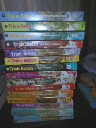 16 - (1 To 16 Complete Trixie Belden Vintage Mystery Books Whitman " Uglies "