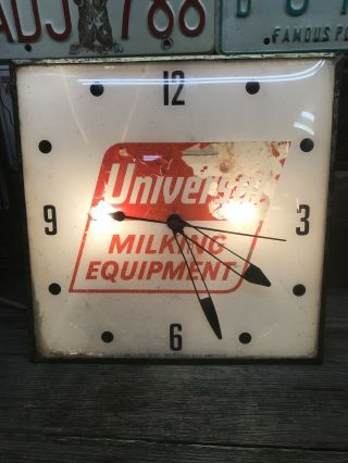 Vintage 1970s Pam Clock Co.  Universal Milking Equip.  Advertising Clock