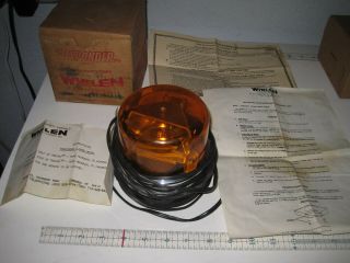Vintage Whelen Responder Amber Beacon Warning Light Magnetic 12v