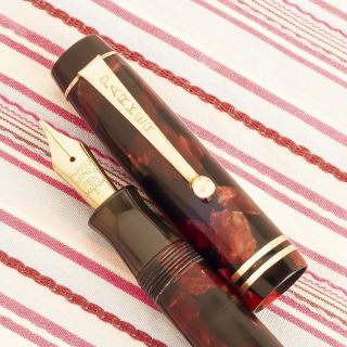 Vintage Parker Duofold Senior Red Burgundy Black Marble Streamlined Fountain Pen