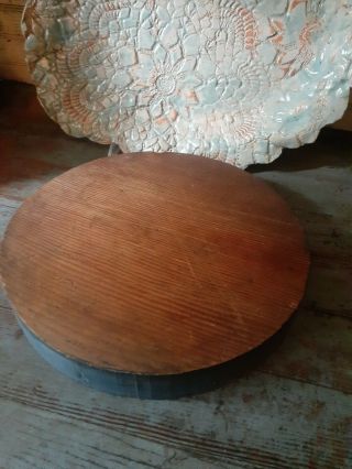 Early Primitive Antique Wooden Round Cutting Board With Old Blue Edge Paint